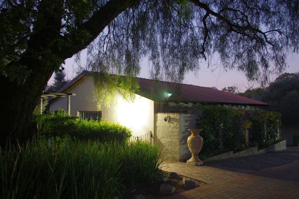 Pepper Tree Guest House Rivonia Sandton Eksteriør bilde