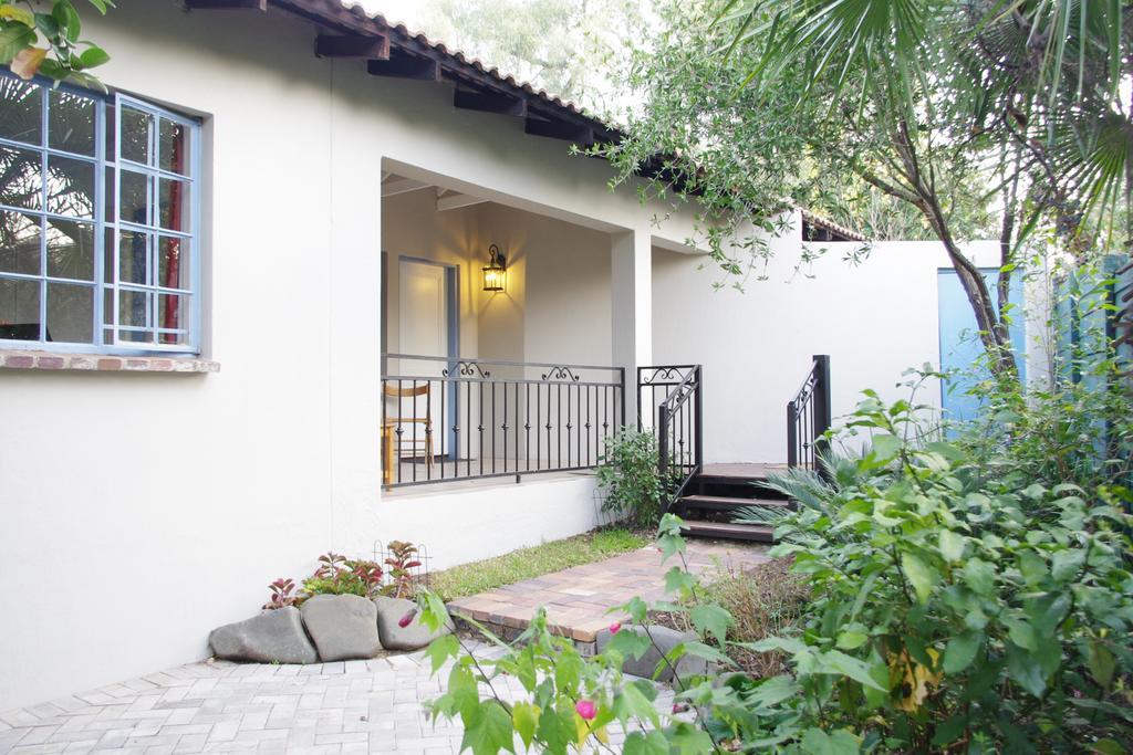 Pepper Tree Guest House Rivonia Sandton Eksteriør bilde